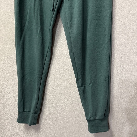 Target Stars Above Jogger Lounge Set - Picture 12 of 16